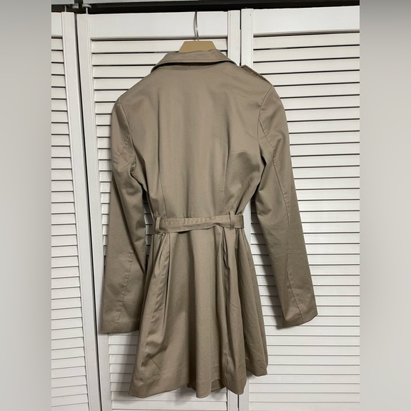 H&M Beige Double-Breasted Trench Coat - Picture 2 of 5
